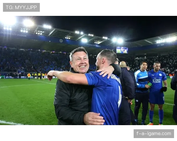 迪恩·史密斯:维拉状态回升,争冠前景重燃希望 迪恩·史密斯:维拉状态回升,争冠前景重燃希望