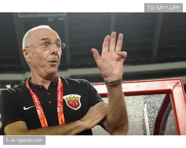 埃里克森在比赛中的稳定性助力球队争取胜利,表现持续提升 埃里克森在比赛中的稳定性助力球队争取胜利,表现持续提升