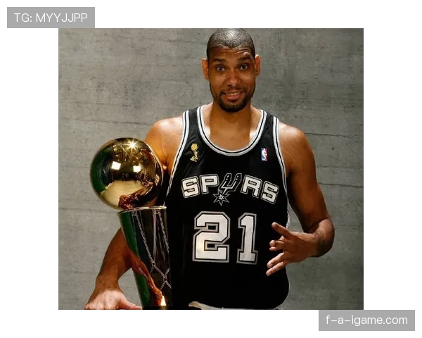 邓肯内线高效篮板控制拉开马刺防守差距