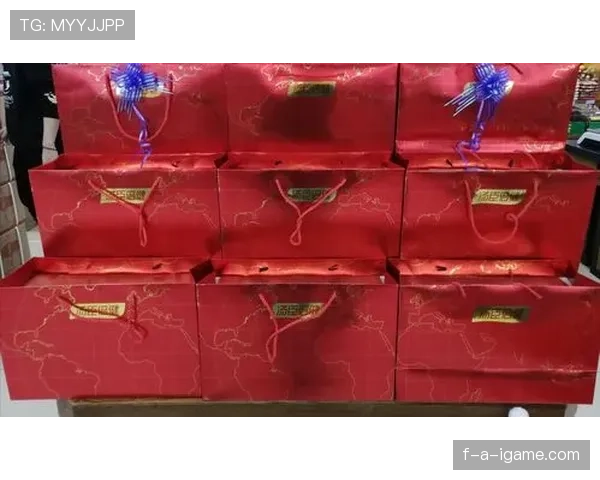 萨卡训练完直接去超市抢购蛋白粉，结账时顺手买了瓶香槟