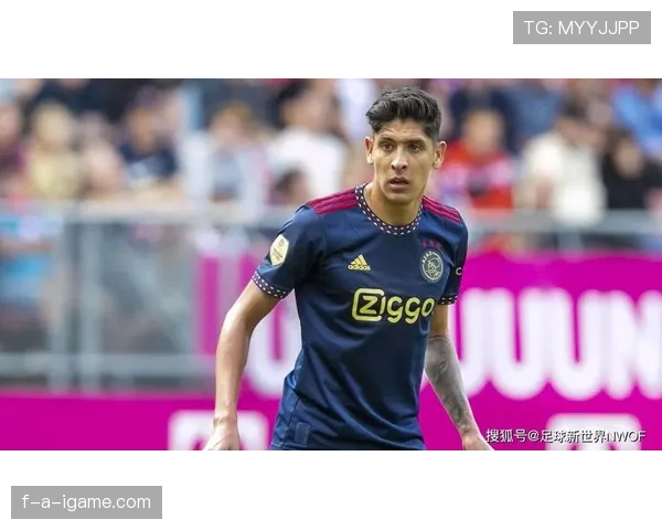 阿尔瓦雷斯居然能穿西装去训练？感觉随时能走红毯了